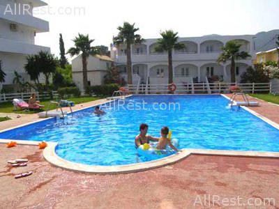 Sunrise Aparthotel 7